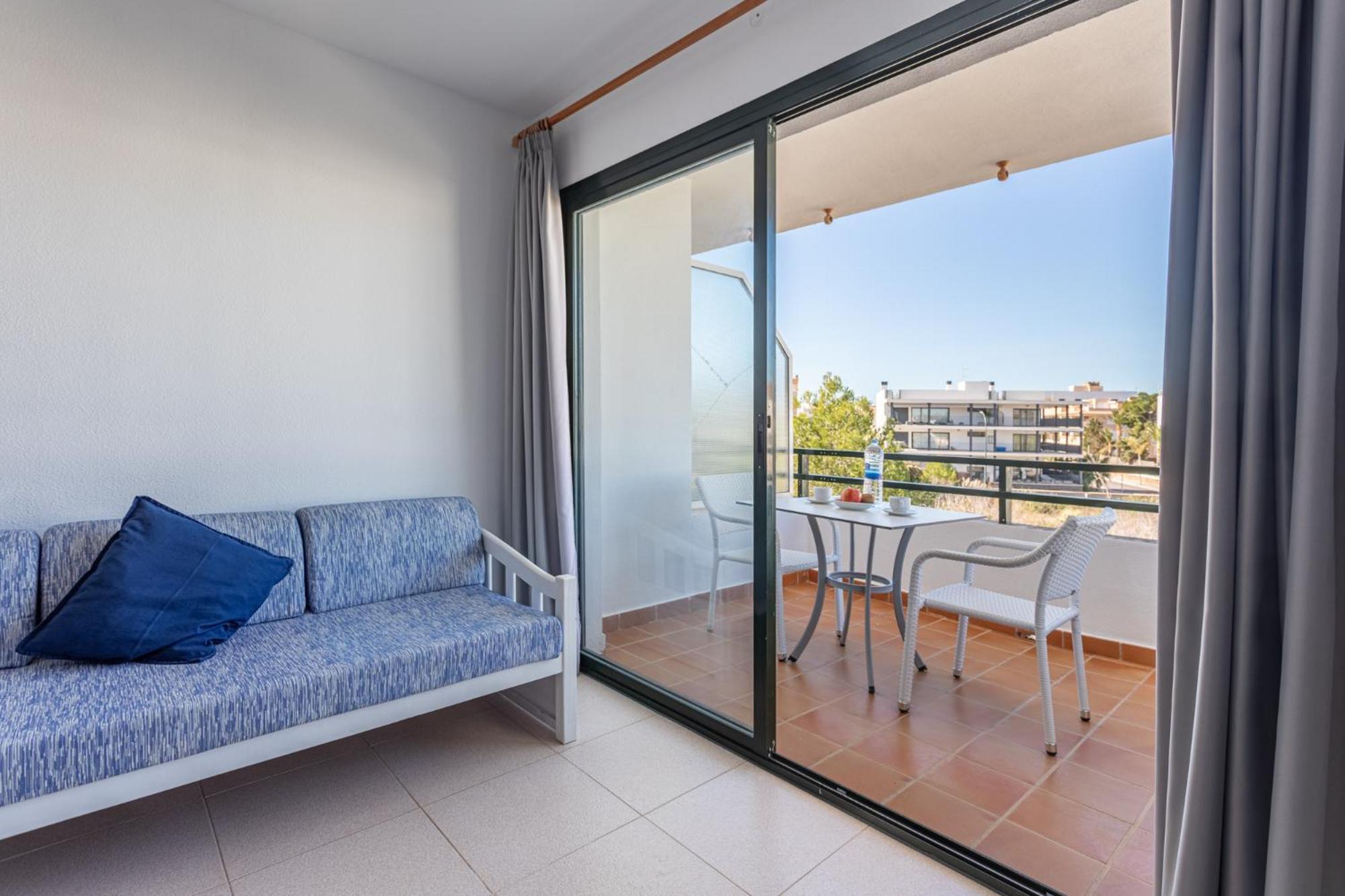 Apartamentos Es Dolc Colonia de Sant Jordi Exterior foto
