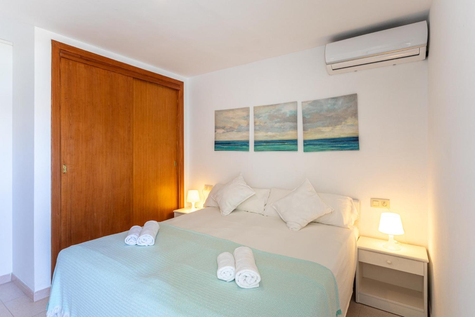 Apartamentos Es Dolc Colonia de Sant Jordi Exterior foto