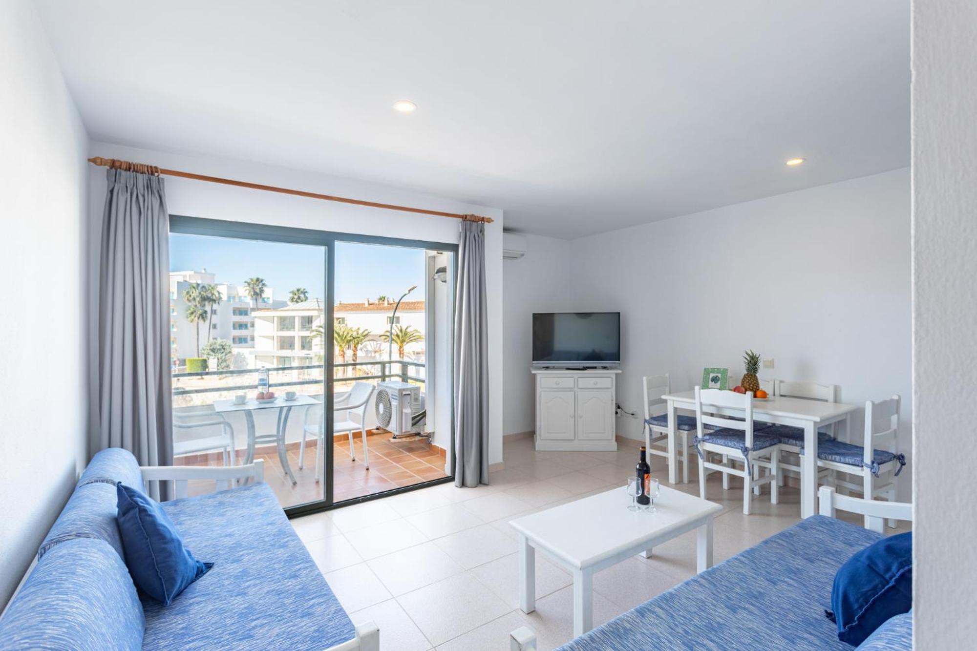 Apartamentos Es Dolc Colonia de Sant Jordi Exterior foto